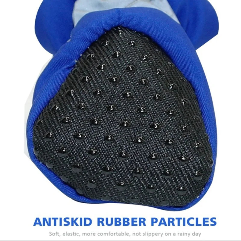 Détail semelle antidérapante botte chien – adhérence sol mouillé et carrelage