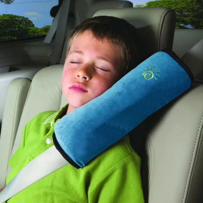 Coussin protège-ceinture peluche enfant – support tête et cou anti-frottement en voiture