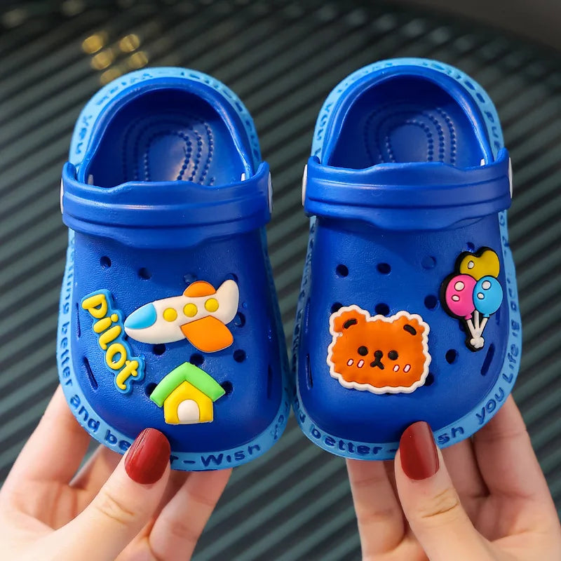 Sabots enfant bleu marine EVA – chaussures été vacances famille plage et jardin